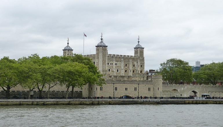 Chelsea-house-hotel-tower-of-london